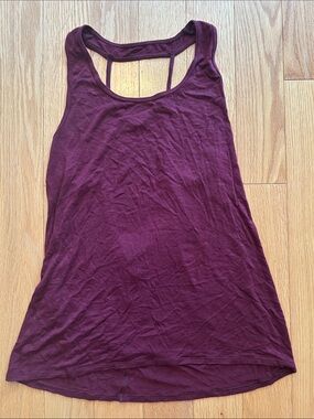 Women’s Plum Racerback Tank Top - Versatile Scoop Neck